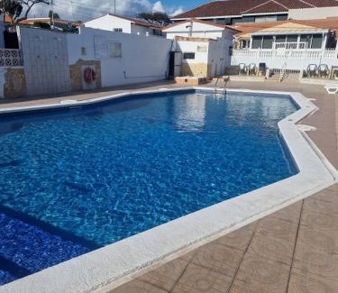 Aldea Blanca Casa | La Casita de Emily - Reformada, bien situada y con piscina amplia