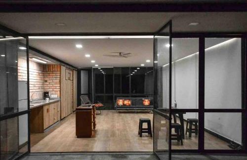 Vilcabamba Casa | La Casita de Vidrio