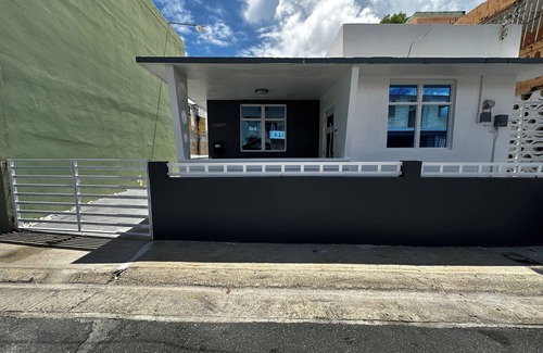 Fajardo Casa | La Casita del Este
