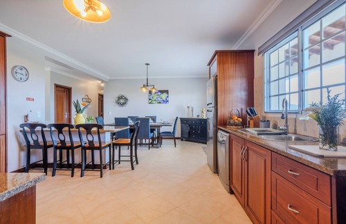 Azores Casa | La Casita Felizola- Charming Coastal Escape