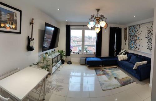 East End Apartamento | La Casita, Your Home Away from Home - Free Parking