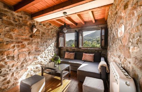 San Juan de Parres Casa | La Casona de Abajo