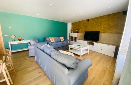 Ábalos Apartamento | La Casona del Gallo