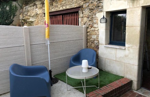 Lunay Casa | La cav ô lauriers