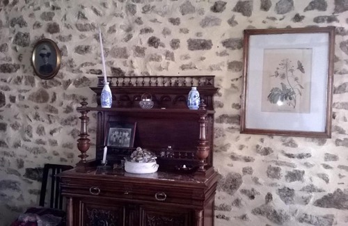 Saint-Pierre-de-Fursac Cama Y Desayuno | La Châtaigne Dorée