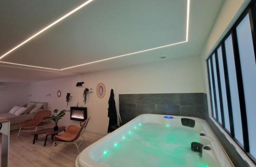 Saint-Martin-du-Var Cama Y Desayuno | la chambre 8