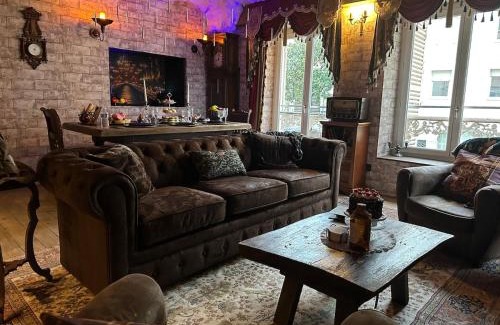 Macon Apartamento | LA CHAMBRE DES SECRETS, Magique, Hyper-centre, 9 Couchages