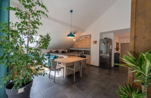 Duingt Apartamento | La Champanaise - 2 bedroom apartment 300m from Lake Annecy