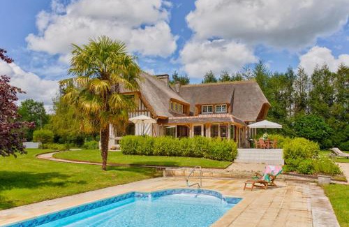 Branville Villa | La Chaumière - Tennis & Swimming Pool - Branville
