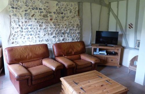 Saint-Leger-de-Rotes Casa | LA CHAUMIERE