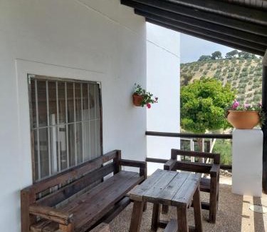 Montefrio Casa | La Choza De Mamuyo