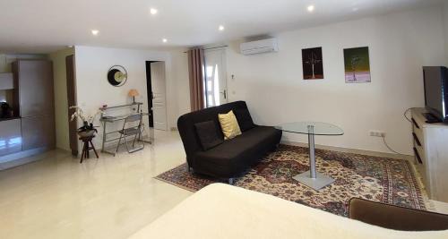 Villeveyrac Apartamento | La Cigale - Climatisation - proche mer - Calme