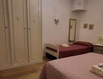 Nave Apartamento | La Civetta appartamento con giardino e parcheggio