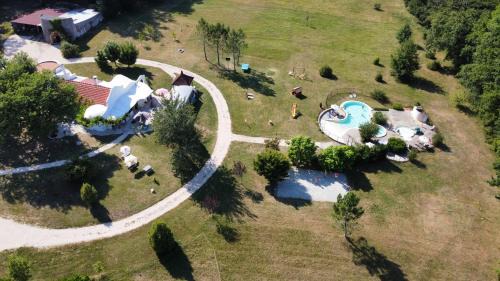 Lamothe-Fenelon Otro | La Clairière - écolieu de vacances