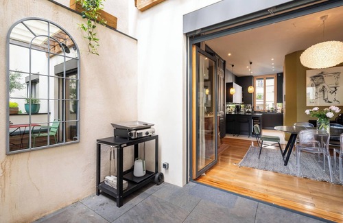 Boucle - Gros Caillou Casa | La Claudius – Contemporary Elegance on the Heights of Lyon