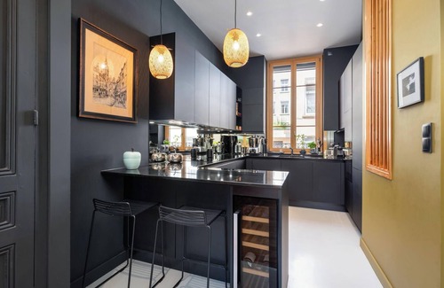 Boucle - Gros Caillou Casa | La Claudius – Contemporary Elegance on the Heights of Lyon