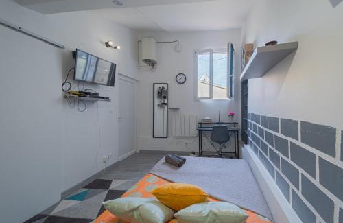 Libourne Apartamento | La Cloche Studio Hypercentre Mairie