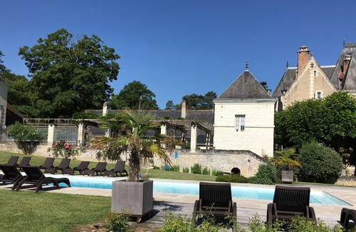 Blere Cabaña | "La Closerie" en el castillo de Fontenay, parque de 17 ha con piscina y cancha de tenis.