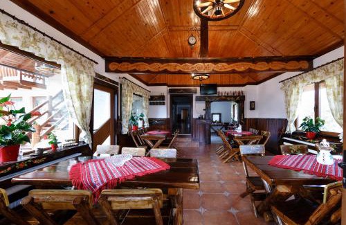 Bran Casa | La Colțul Castelului Bran Boutique