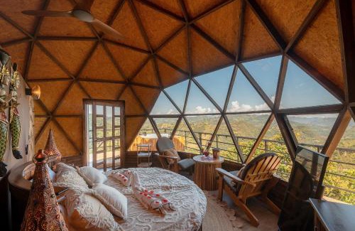 La Vega Otro | La Colina Resort SAS