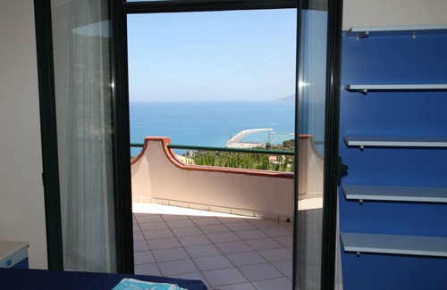 Capo d'Orlando Cama Y Desayuno | La Collina B&B