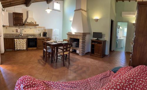 Torgiano Casa | La Collina dei Ciliegi
