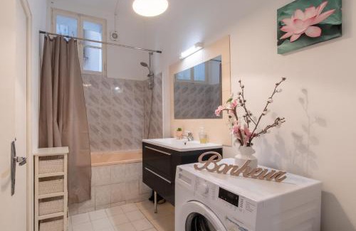 Comedie Apartamento | La Comédie de Montpellier - Appt chaleureux