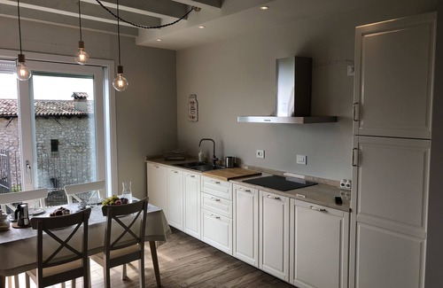 Villanuova sul Clisi Apartamento | La Cornice sul Garda - Il Ciliegio - vista al lago - jardín - wifi - nuevo