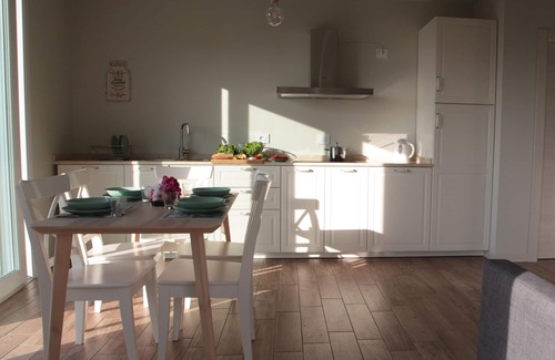 Villanuova sul Clisi Apartamento | La Cornice sul Garda - Il Ciliegio - vista al lago - jardín - wifi - nuevo