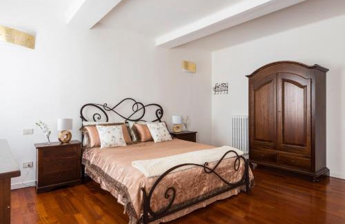 Old Town Apartamento | La Corte del Duca