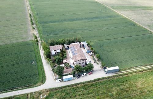 Ravarino Cama Y Desayuno | La Corte di Adelina B&B