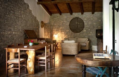 Varzi Cama Y Desayuno | La Corte Di Nando