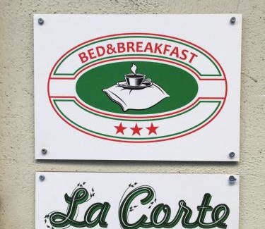 Alessandria Cama Y Desayuno | La Corte