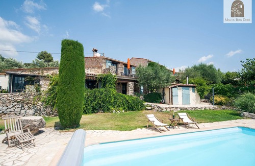 Mons Casa | La Cour, Romantic Olive Farm House Apartment with beautiful interior design