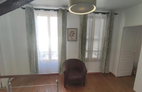 Crecy-en-Brie Apartamento | La Crécynade - near Disneyland and Parrot World