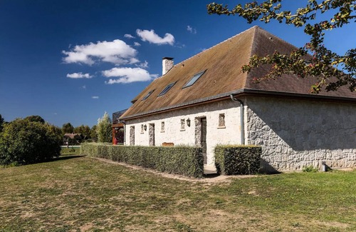 Berny Riviere Apartamento | La Croix du Vieux Pont campsite***** - Apartment 3 rooms 4 adults + 2 children - TV