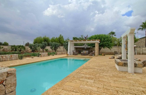 Alessano Casa | La Cuccuvascia - Two Bedroom House, Sleeps 5