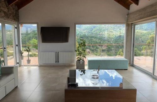 Departamento Calamuchita Chalet De Esquí | La Cumbrecita ,Casona super Lujo .