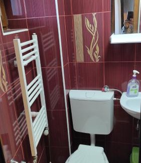 Lupeni Casa | La David Straja