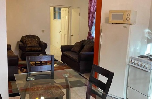 Haiti Otro | La Difference Guest House -25 minutes from the airport or the City Center! great