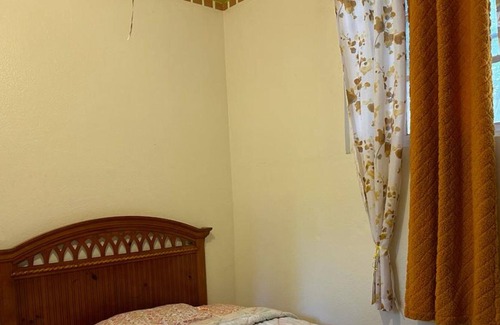 Vaudreuil Casa | La Difference Guest House