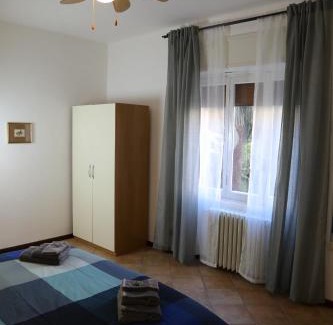 Pavia Apartamento | LA DIMORA DEGLI ELFI casa vacanza