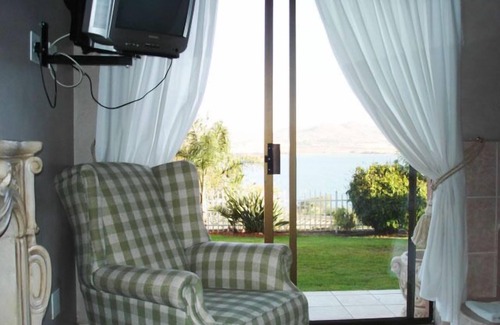 Kosmos Casa | La Dolce Vita Guest House