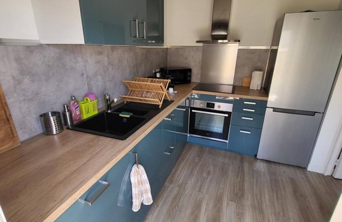 Quartier Administrations Apartamento | La Dolce Vita Nîmoise 🐊 Terrace 100 m from the Arena