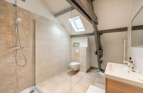 Dommiers Casa | La Dommarienne, Grande Maison en Bordure de Forêt