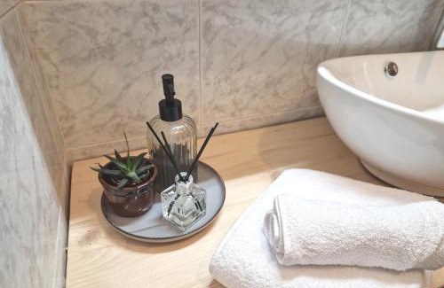 Centro Urbano Apartamento | La Fenice grazioso appartamento in centro con cortile privato