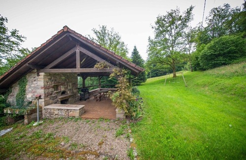 Dommartin-les-Remiremont Casa | La Ferme aux Belles Sources - Spacious, Nature