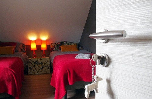 Evry Otro | Chèvre 1 er étage-Cama de Matrimonio o Dos Camas-Diseñador-Baño Privado-Vista...