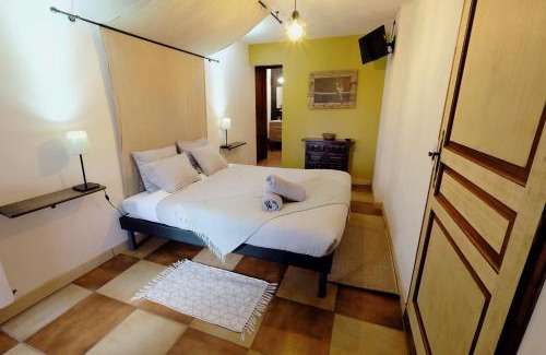 Massiac Cama Y Desayuno | la Ferme de Vazerat