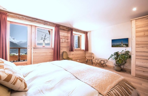 Cordon Casa | La Ferme des Fingères - Apartment with all comfort facing Mont-Blanc This old f